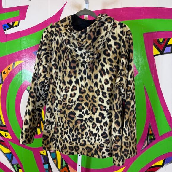 Susan Graver Weekend, Brown and Black Teddy Jacket Leopard Print. Size 1X. - Picture 5 of 5